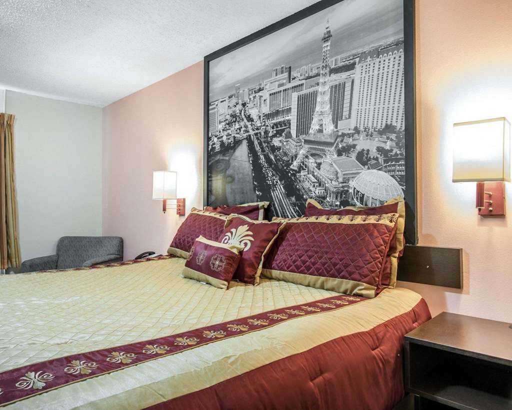 Rodeway Inn & Suites Brookhaven Zimmer foto