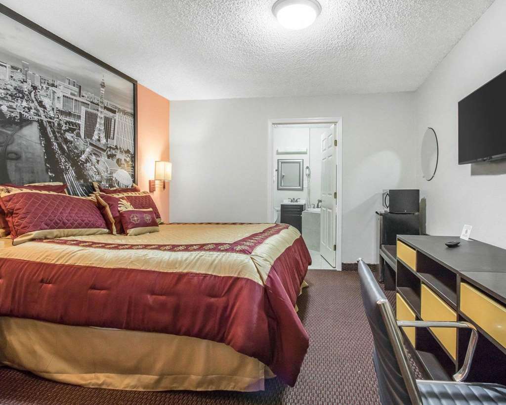 Rodeway Inn & Suites Brookhaven Zimmer foto